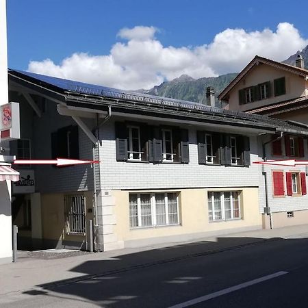 New.. Matten Central Family Suite, Sleeps 4 Matten bei Interlaken Exterior photo