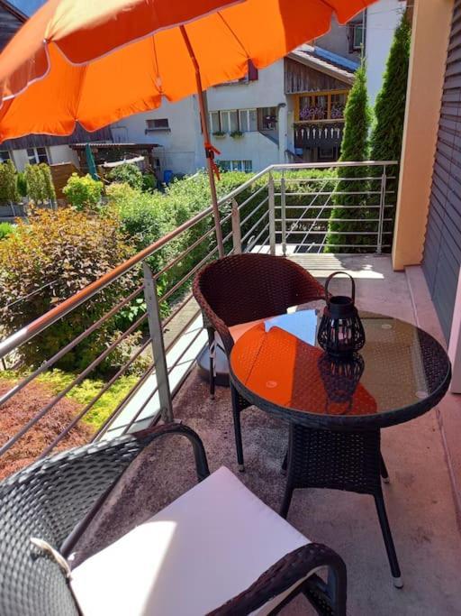 New.. Matten Central Family Suite, Sleeps 4 Matten bei Interlaken Exterior photo